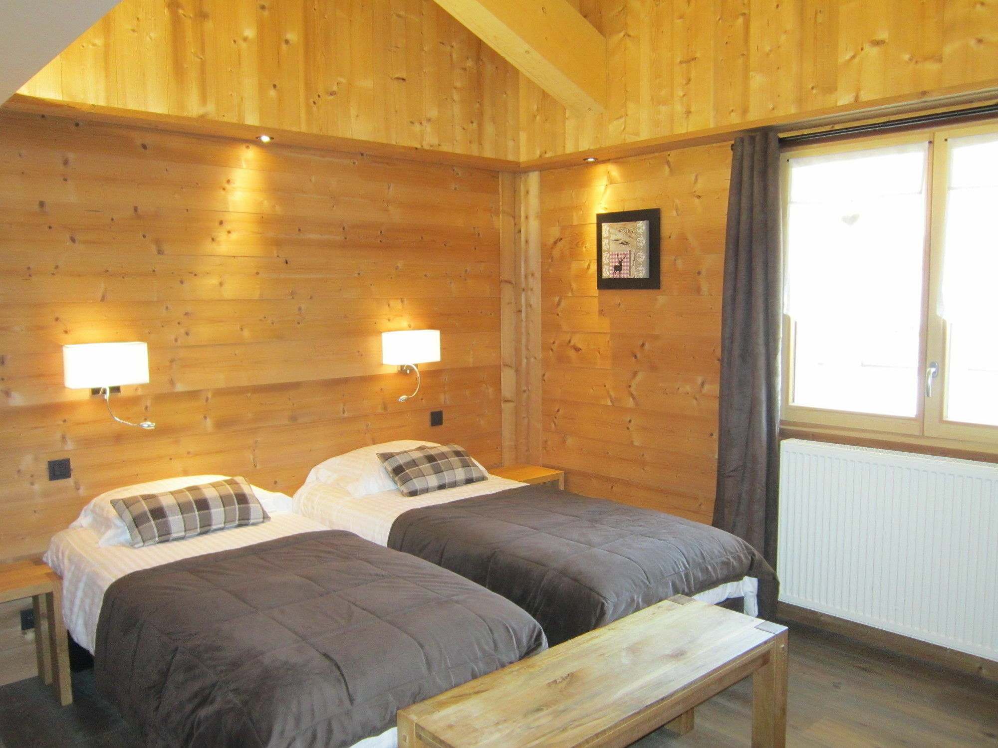 Logis Hotel Gai Soleil Samoens Exterior photo